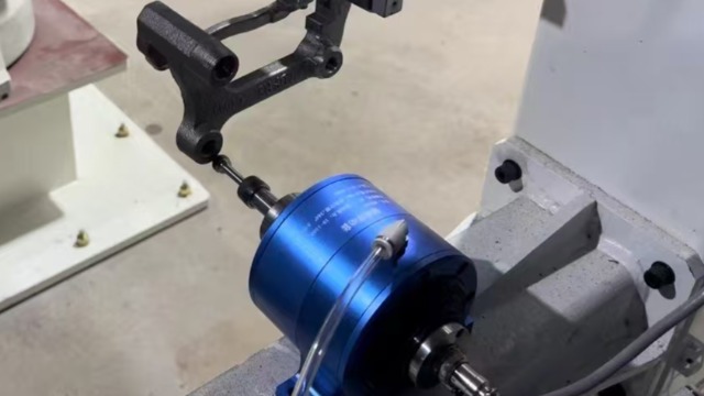 去合模线毛刺选浮动主轴IBJG-4024-百舜精密