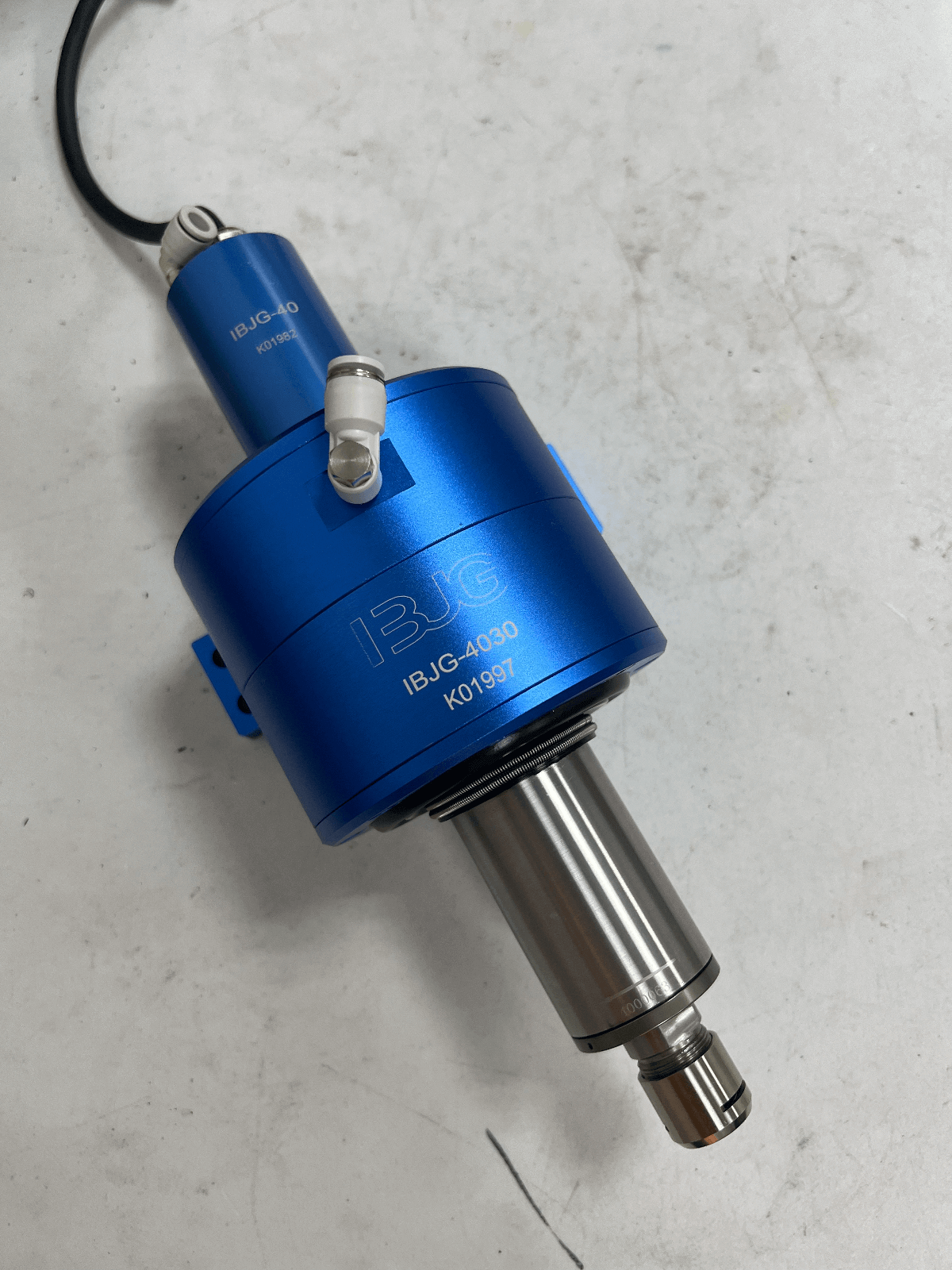 IBJG-4024浮动打磨头柔性去毛刺设备