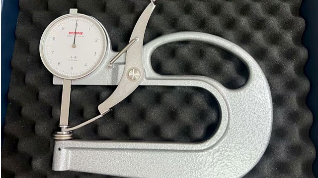 测量厚度选PEACOCK孔雀厚度计