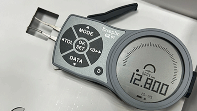 测量内径就选德国数显内卡规-百舜精密