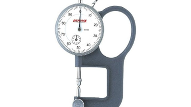 眼镜片厚度测量选PEACOCK孔雀厚度计-百舜精密