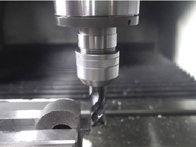 PCB板精加工选高速主轴NRF-3060SDL