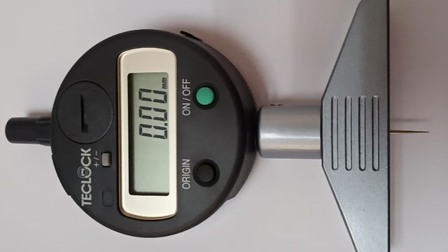 精准测量深度选得乐深度计DMD-210S2