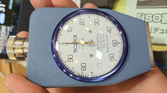 橡胶硬度测量选邵氏硬度计GS-719N