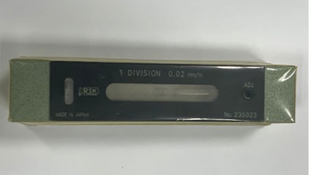 机床水平对精度的影响，直接决定加工精度