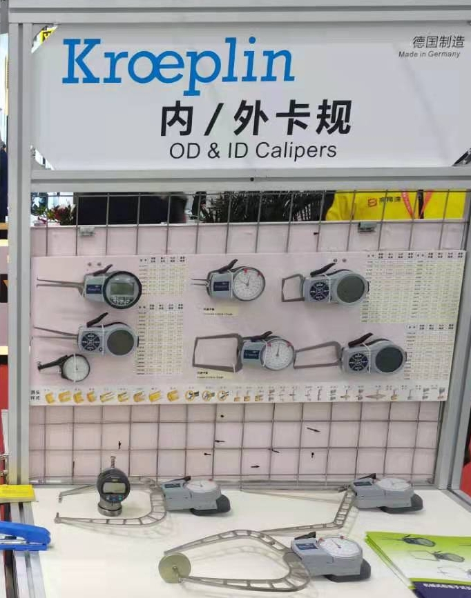 Kroeplin内外卡规